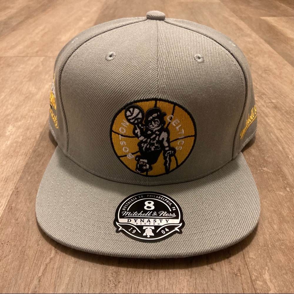 Mitchell & Ness Men's Hat Boston Celtics 1986 NBA Finals Gray Fitted Cap Size 8